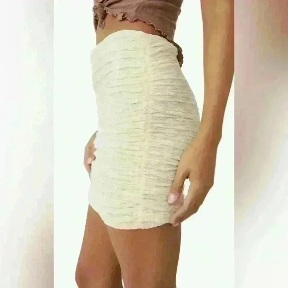 NWT Free People Ona Ruched Convertible Cream‎ Miniskirt - Picture 3 of 14